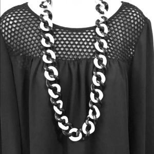 Black and White Chunky Link Necklace